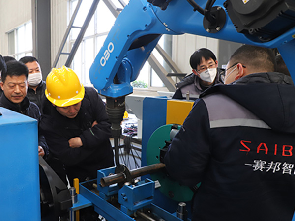 焊接自动化设备操作人员必要具备什么技术